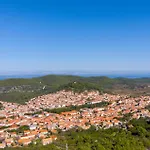 Gorgeous In Karbuni With Wifi Potirna
